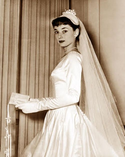 1950s wedding fashion